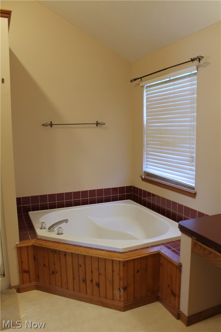 Shenandoah Vill - Residential