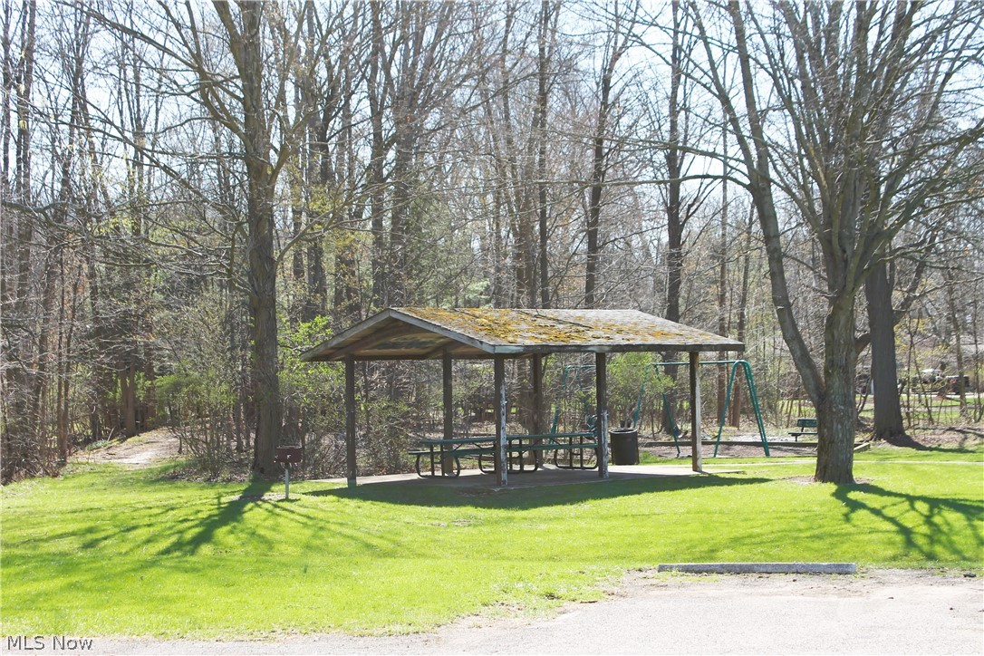 Shenandoah Vill - Residential