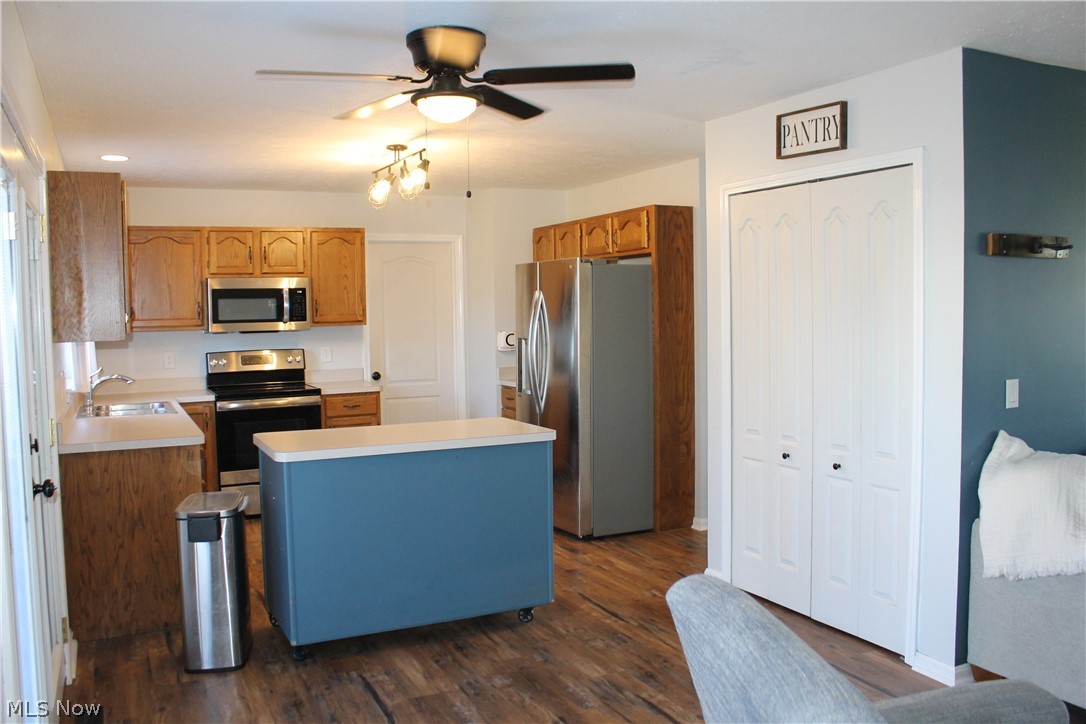 Shenandoah Vill - Residential