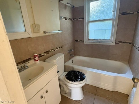 Tiny photo for 15807 Harvard Avenue, Cleveland, OH 44128 (MLS # 5240328)