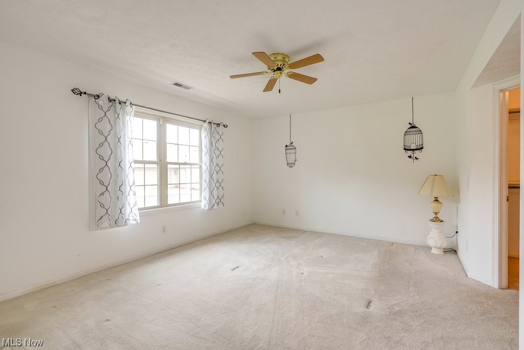 Villas/Buckingham Gate Condo - Residential