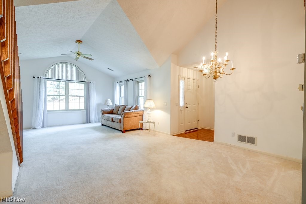 Villas/Buckingham Gate Condo - Residential