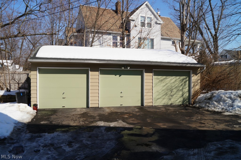 Meadowbrook - Residential Income