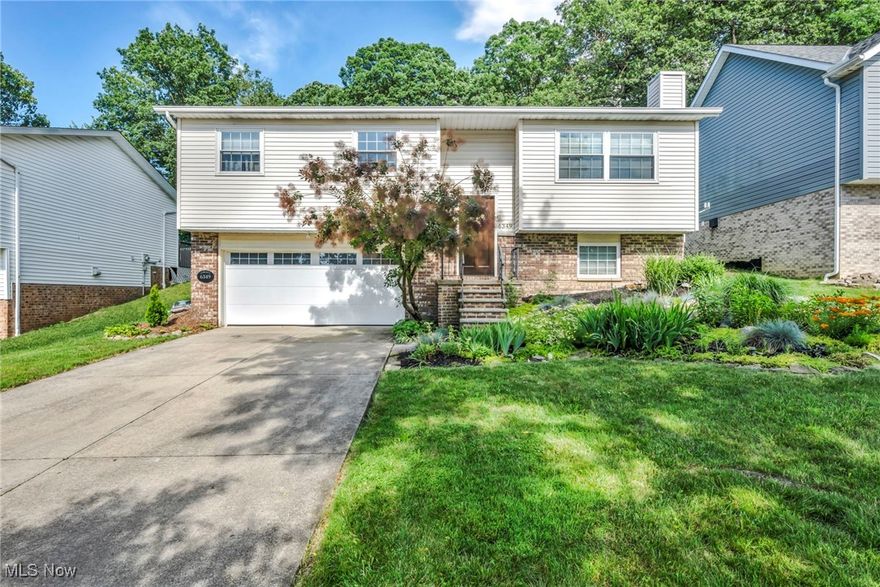 Charming 3-bedroom, 2-bath home located in the heart of Parma! This well-maintained property features a spacious layout with comfortable living areas and two full bathrooms. Conveniently located near schools, shopping, and plenty of nearby parks, it offers the perfect blend of comfort and accessibility. Great opportunity for anyone looking to settle into a move-in ready home in a prime location!