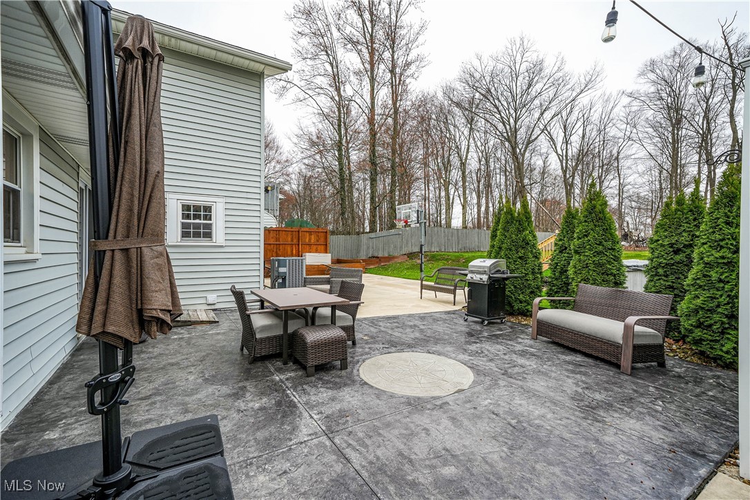 1642 Hibbard Drive, Stow, Ohio image 36