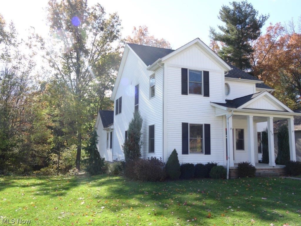 Large single family home within walking distance to KSU campus! This spacious colonial has so much to offer - modern open floor plan with tons of natural light, first floor office and den, huge living room. Upstairs you will find three large bedrooms, master suite w/full bath. 2 car attached garage, full basement, nice outdoor space for entertaining, great wooded views. All kitchen appliances plus washer/dryer (first floor laundry!) will be included!
