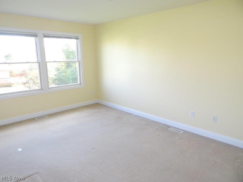 Lincoln Commons Ph 01 - Residential Lease