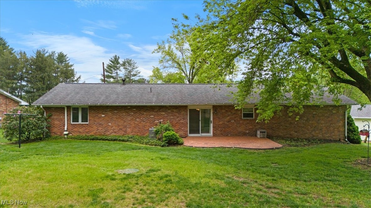 101 Robson Road, Marietta, Ohio image 5
