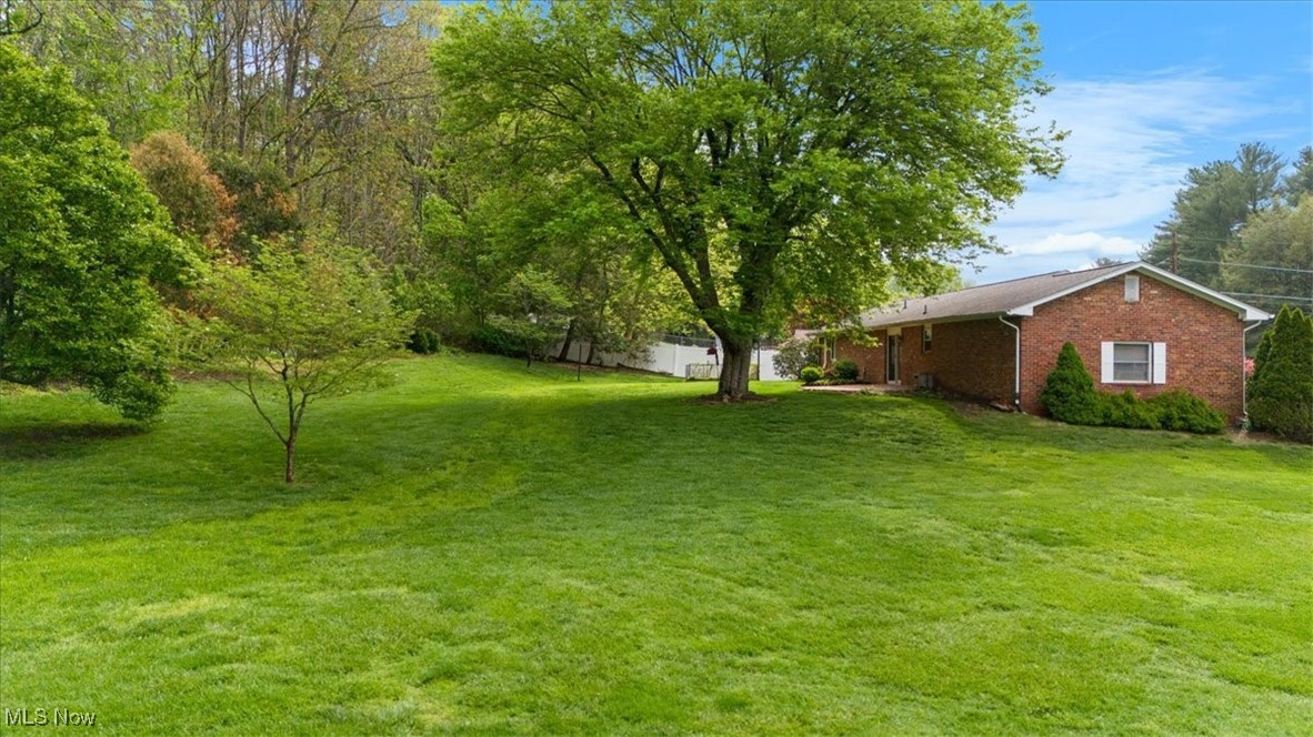 101 Robson Road, Marietta, Ohio image 4