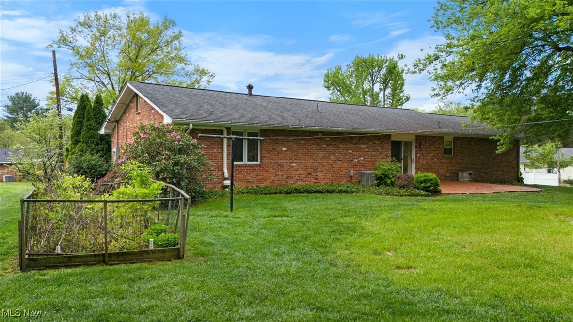 101 Robson Road, Marietta, Ohio image 6