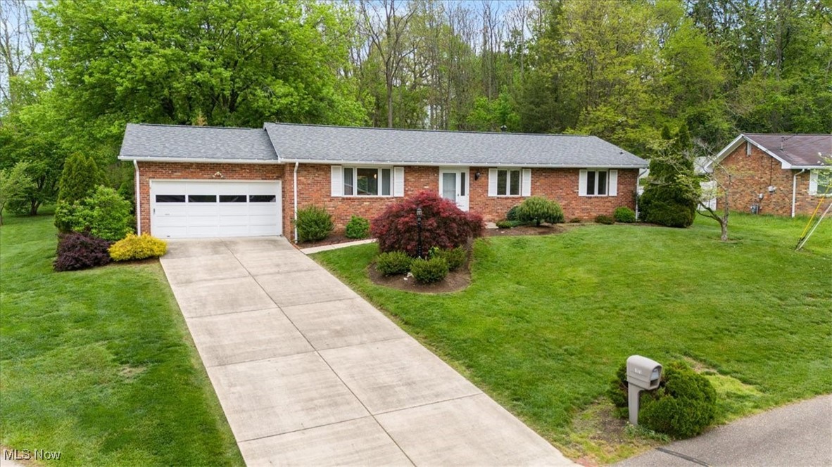 101 Robson Road, Marietta, Ohio image 2