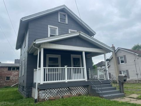 Homes For Sale - 838 10th Street<br/> Massillon, OH 44646