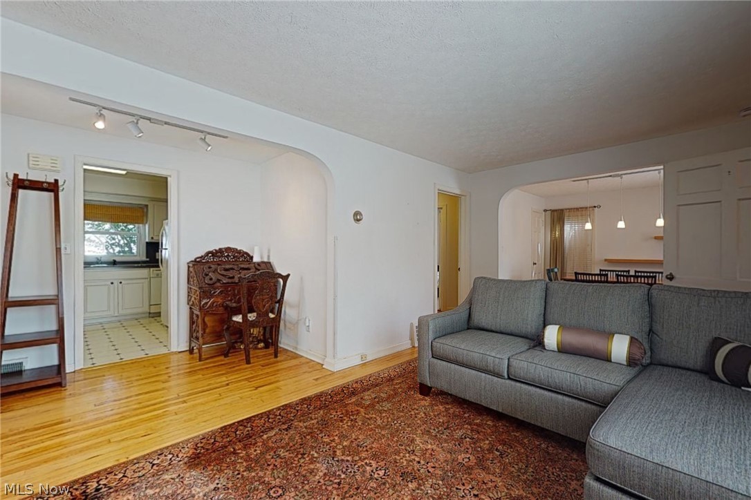 Transit Park 02 - Residential