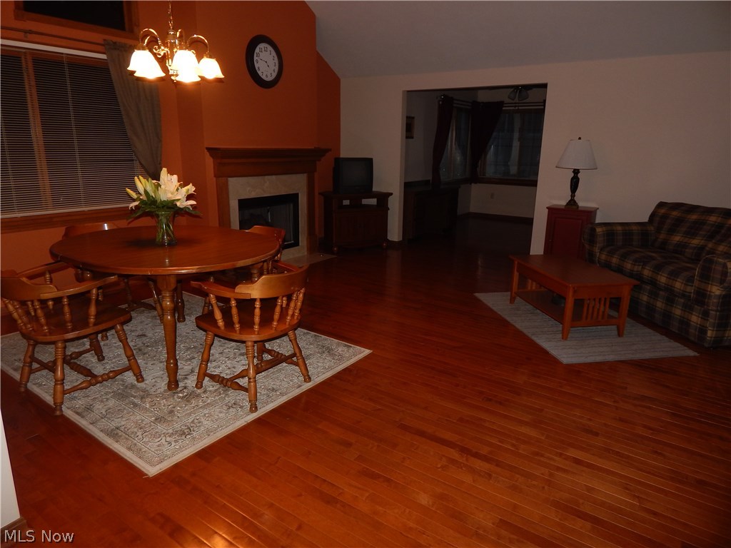 Robin Rdg Condos Ph Xl - Residential