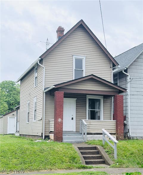 Homes For Rent - 1511 Stark Avenue<br/> Canton, OH 44706