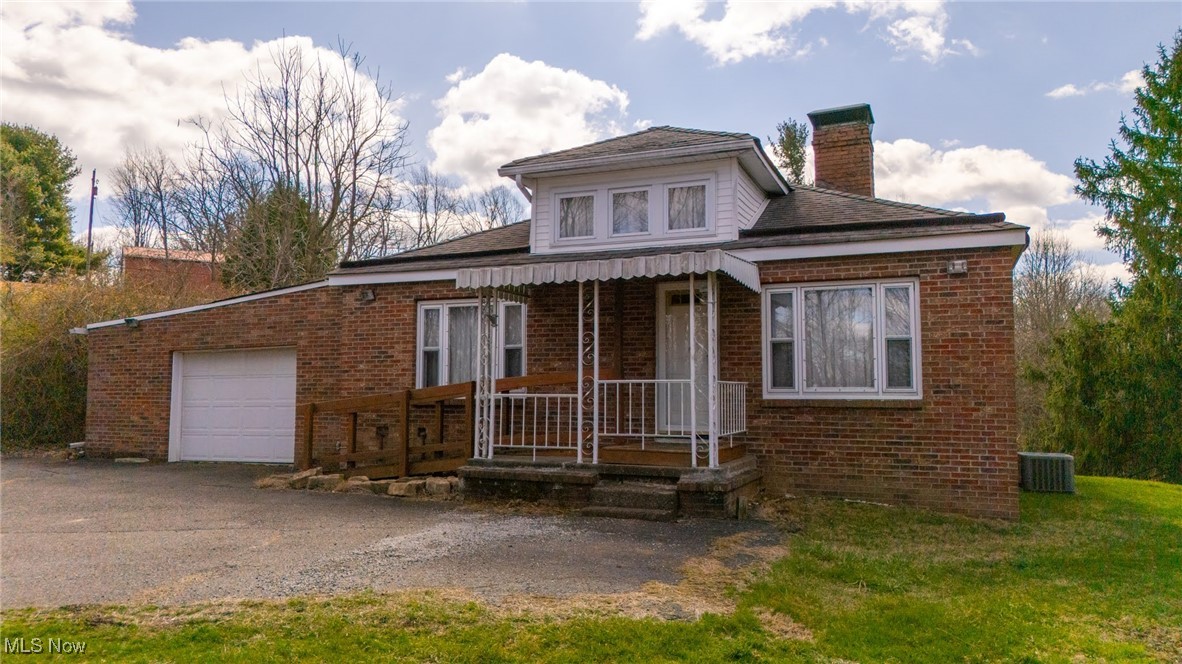 56260 Davis Road, Bellaire, Ohio image 1