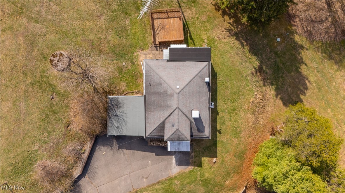 56260 Davis Road, Bellaire, Ohio image 2