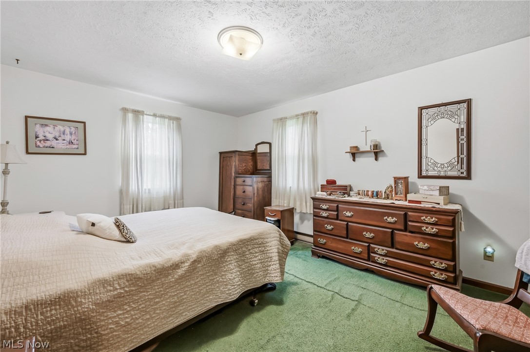 Apple Valley Acres - Residential