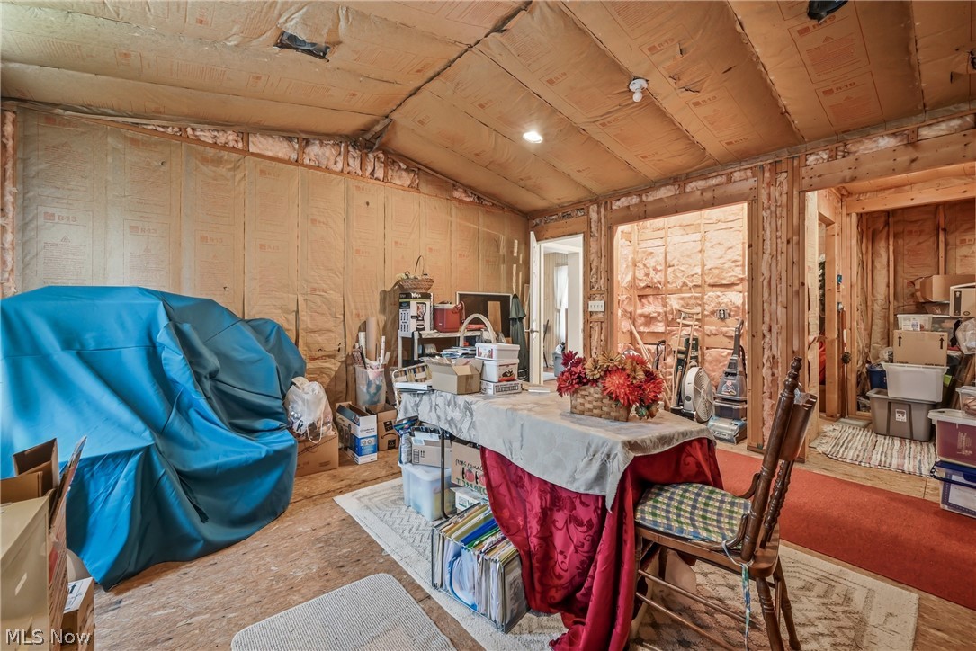 Apple Valley Acres - Residential