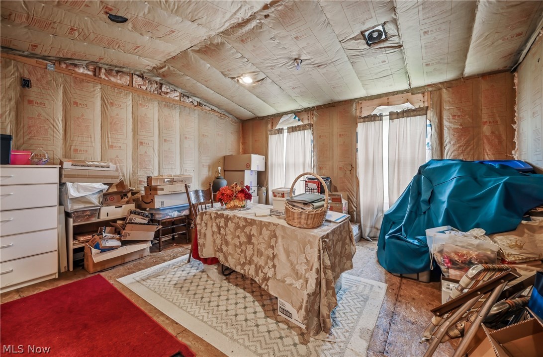 Apple Valley Acres - Residential