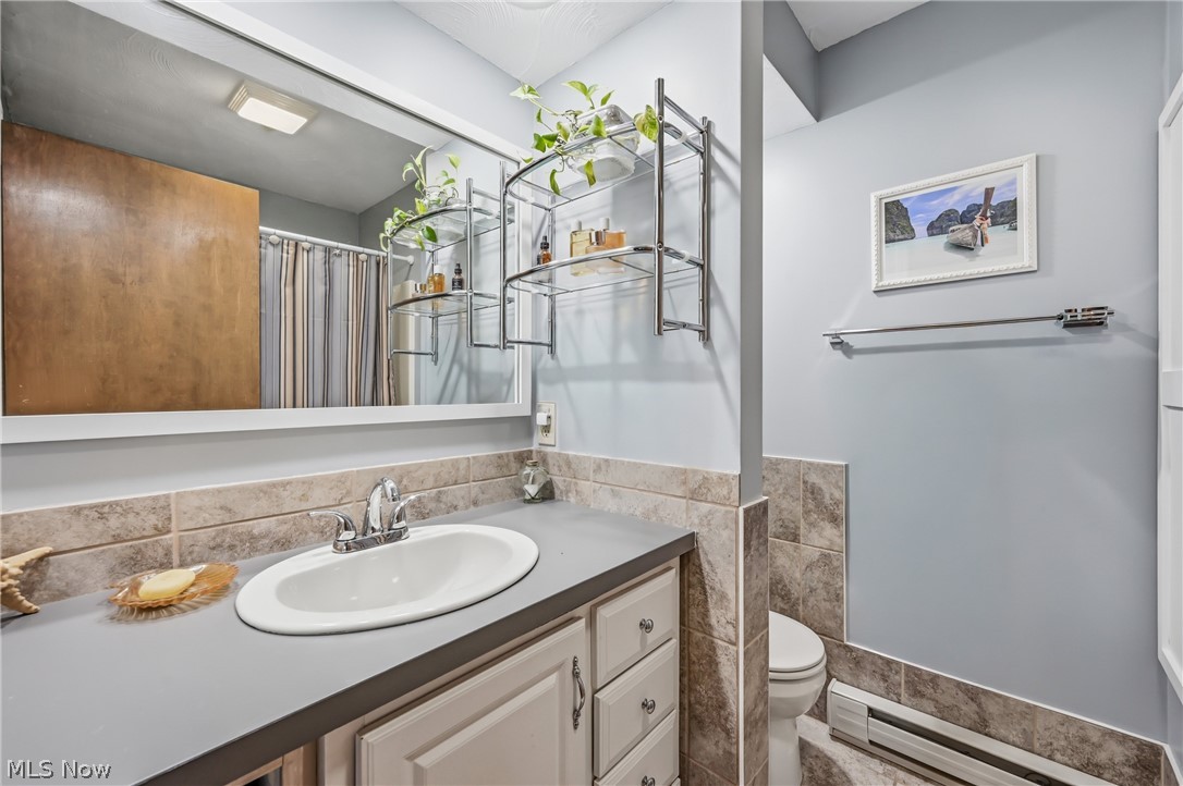 Apple Valley Acres - Residential