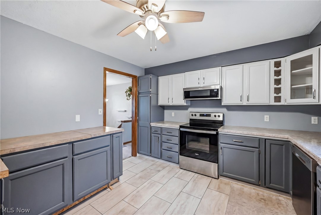 Apple Valley Acres - Residential