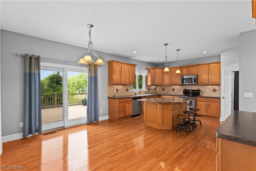 Crystal Crk - Residential Lease