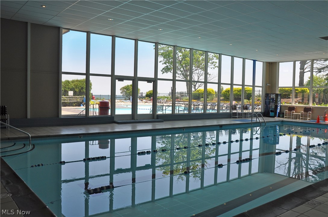 Carlyle Condo - Residential