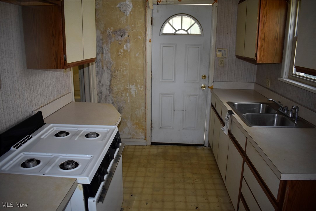 City/Youngstown - Residential