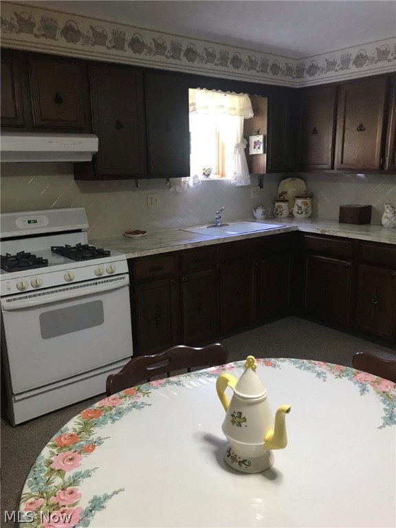 Rose Acres - Residential