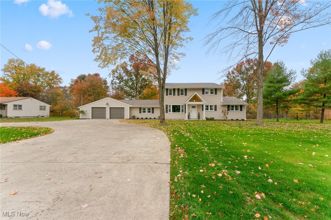 4060 Alvacardo Drive, Canfield, Ohio image 1