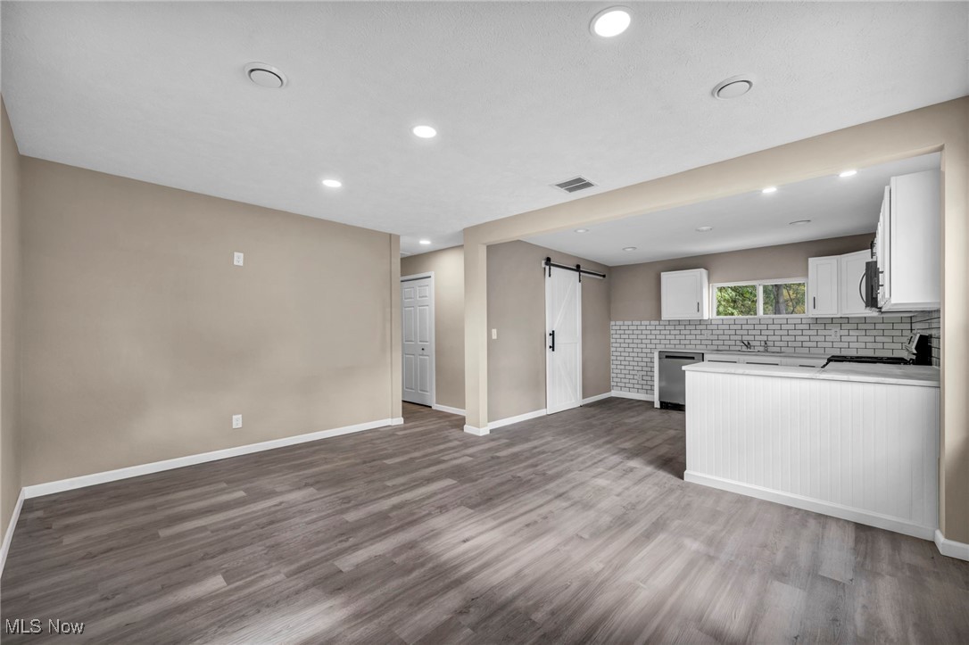 Helper Hart Realty Cos Lee Hm - Residential