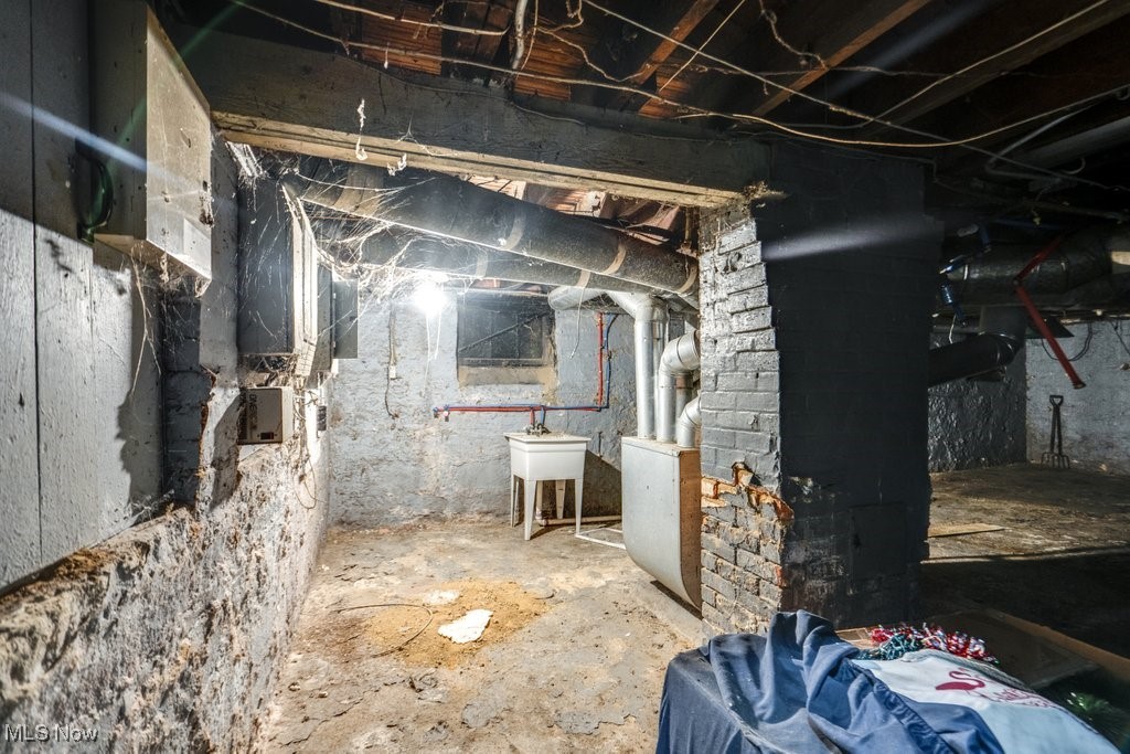 G M & Hicks & H C Kings - Residential