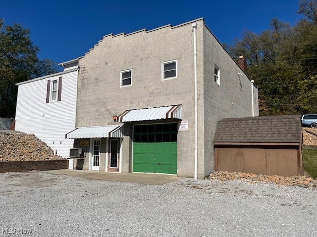 Photo of 53840 National Road Rd, Bridgeport, OH 43912 (MLS # 5177500)