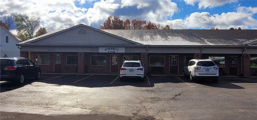 Commercial unit available for lease in plaza located at the center of North Jackson surrounded by established businesses. Unit was previously occupied by a salon that was there for nearly 15 years with many local clientele. Perfect for someone looking to branch out on their own or expand current business! Unit is approximately 1300 sq ft with private office and 2 partitioned styling areas, perfect for doing nails, brows or cosmetics. Located near the back of the unit is another wash area. Separate room previously used for laundry. Separate supply storage area with cabinetry, counter top and a bathroom. Possibilities are endless for any type of business. Nice store front with large parking lot. This shop is ready to go, just bring your business!