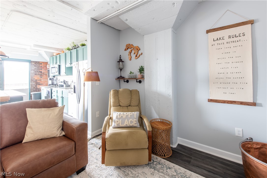 Chesapekae Condo - Residential