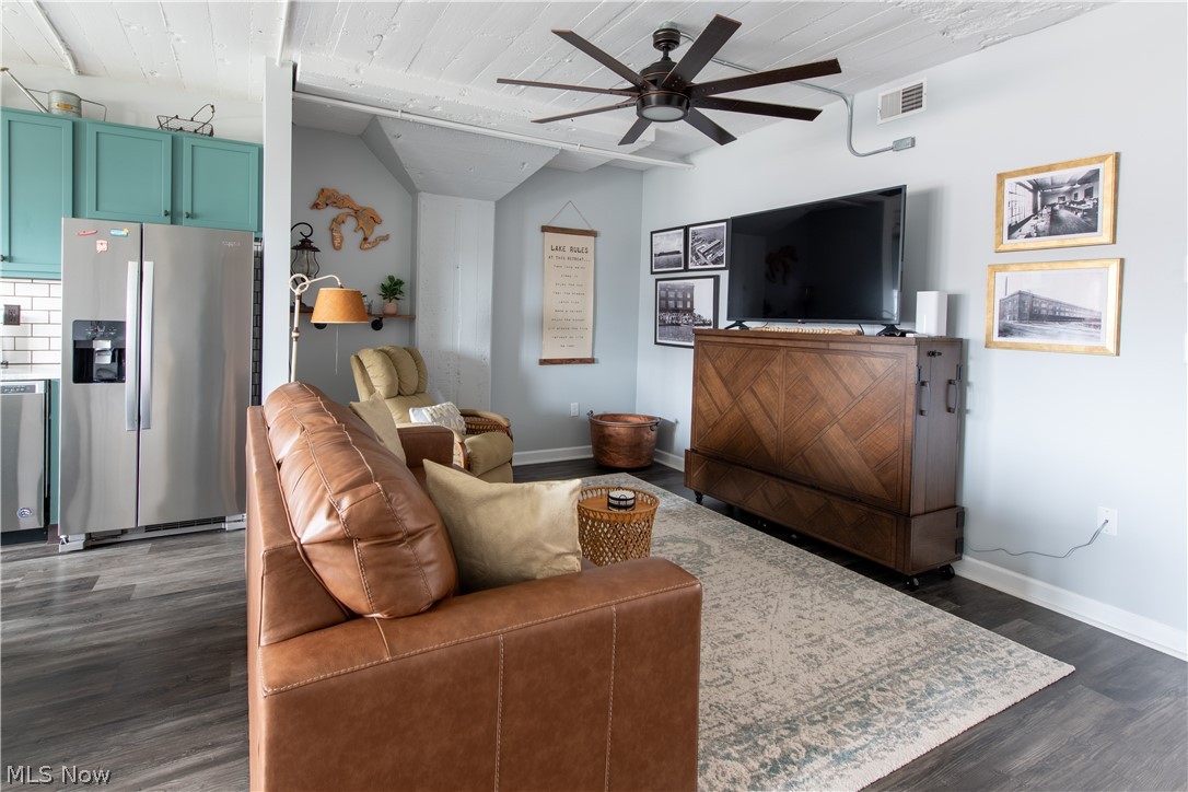 Chesapekae Condo - Residential