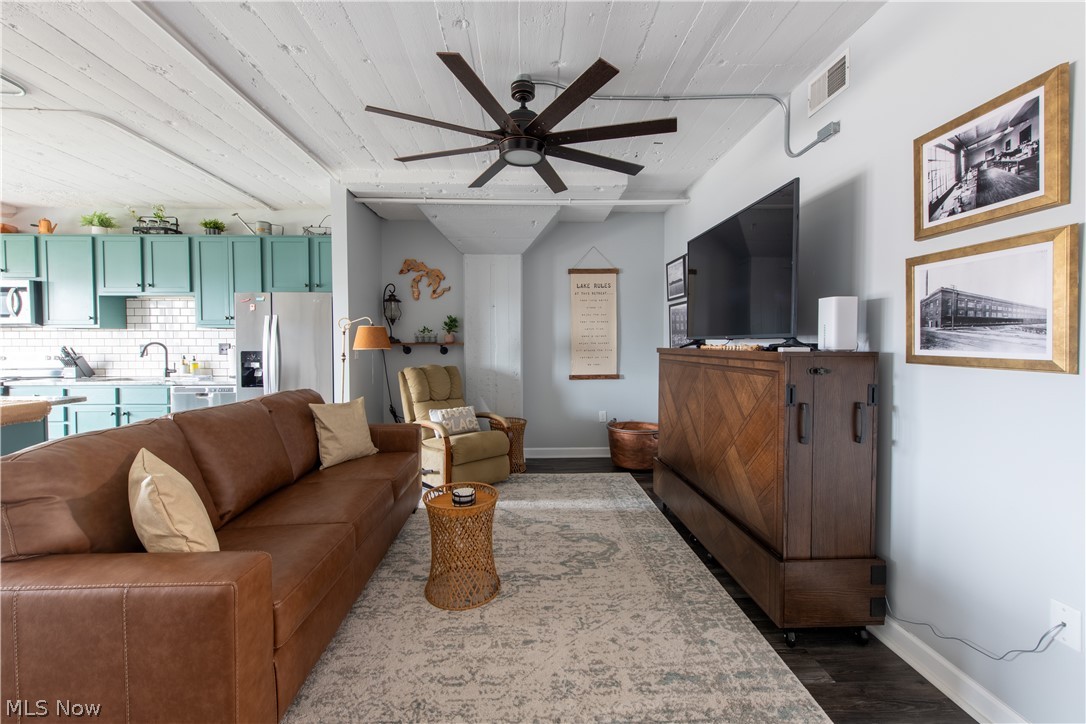 Chesapekae Condo - Residential