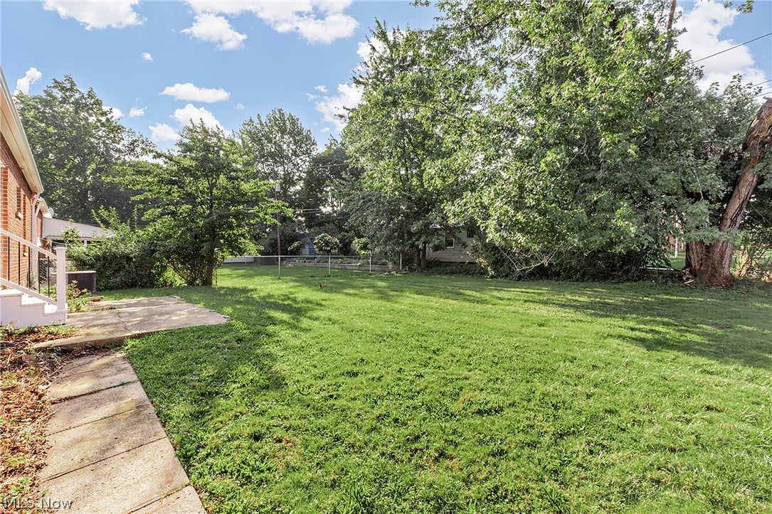 22750 Fairlawn Drive