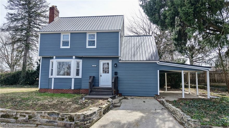 Excellent opportunity to own a beautiful updated home! This charming home features 3 large bedrooms, 1 bathroom. Also includes a Beautiful large open living room. NEW kitchen with all New appliances! Has main floor laundry with washer and dryer included! Enjoy the welcoming front porch and a large covered concrete porch on the side of the home—perfect for summer cookouts. Recent updates include a New metal roof, siding, doors, flooring and carpeting and much more. Nestled on a peaceful quiet street, just a few minutes from the Football Hall of Fame. Close to some of Cantons fine dining and entertainment. Would also make a excellent Home or short term rental. Don’t miss your chance to make this lovely property yours!