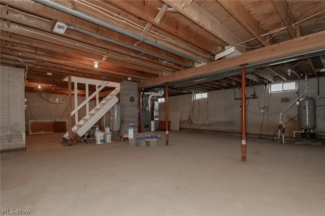 Connecticut Western Reserve - Residential