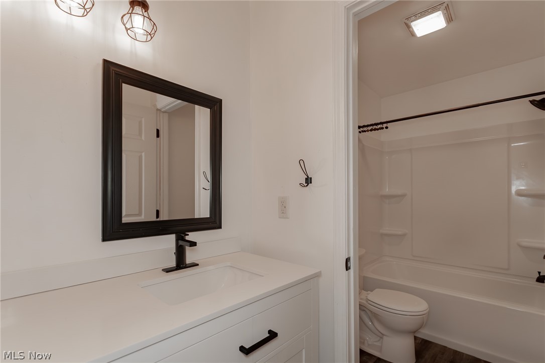 Connecticut Western Reserve - Residential