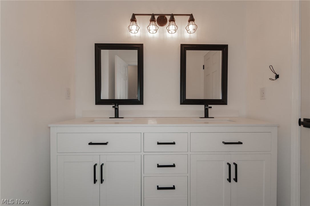 Connecticut Western Reserve - Residential