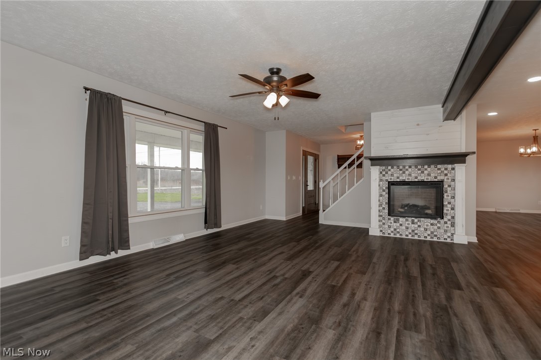 Connecticut Western Reserve - Residential