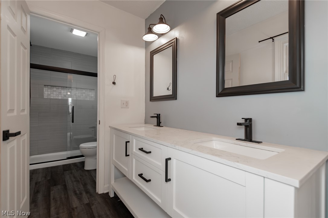 Connecticut Western Reserve - Residential