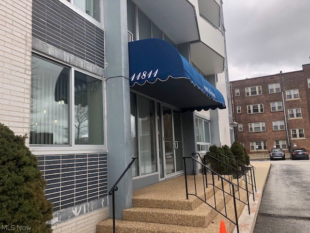 Envoy Condo - Residential