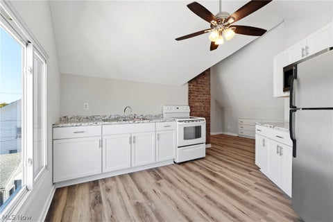 Tiny photo for 1293 Jackson Avenue #UP, Lakewood, OH 44107 (MLS # 5240855)