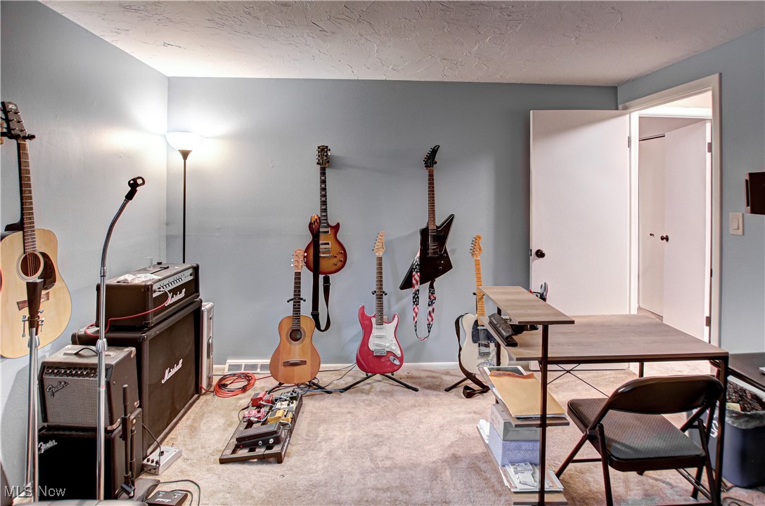 Lake Falls Condo - Residential