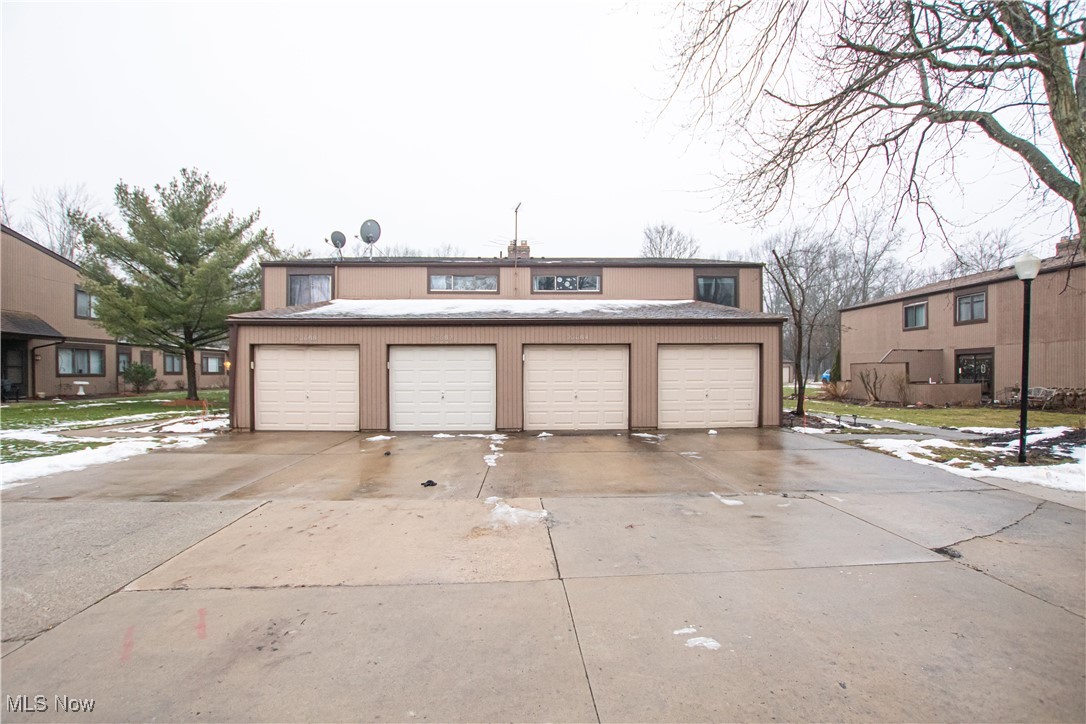 Lake Falls Condo - Residential