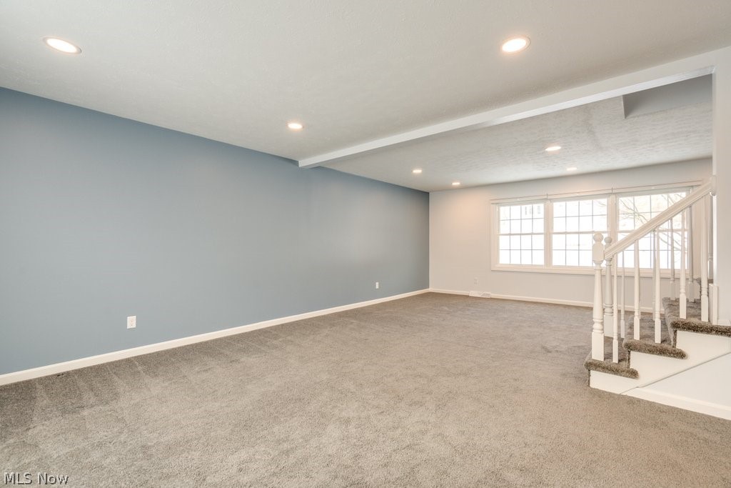 9408 Fairfield Drive